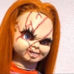 Meet your Posher, Olivia